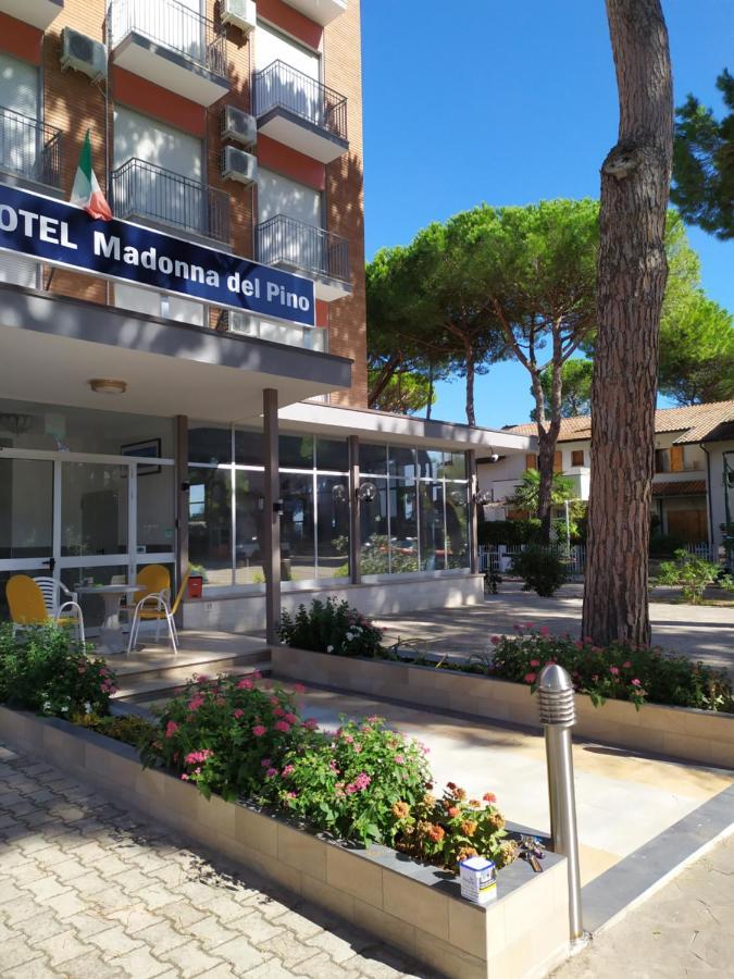 Hotel Madonna Del Pino Червия Экстерьер фото